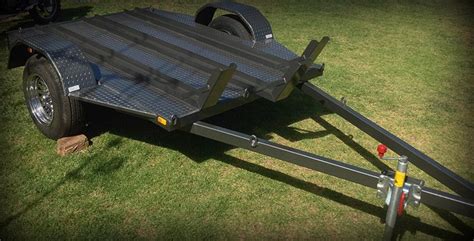 The easiest way to build a motorcycle trailer is by purchasing a freight trailer, on which additional parts can be added. Brad's Motorbike Trailer - Built from our plans - www ...