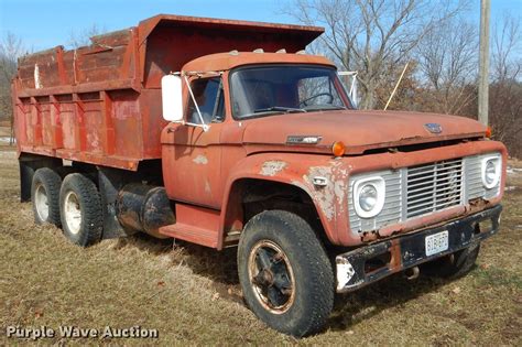 1969 Ford 800 Dump Truck In New London Mo Item Dh6421 Sold Purple Wave