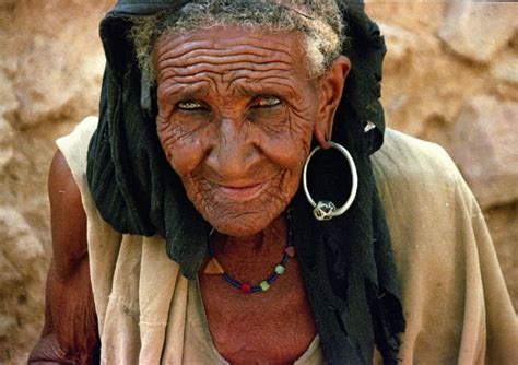 Africa Tuareg Woman From The Village Of Aouderas Aïr Mountains Of