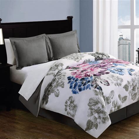 Add soft comfort to your bedroom with the jersey yarn dye face comforter, featuring a microfiber reversible description:the city scene zander comforter set features a black brushstroke windowpane pattern on a white ground that is graphic while still. Better Homes and Garden Comforter Sets - HomesFeed