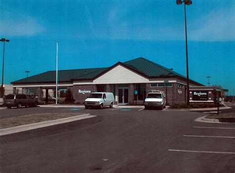 There are 65 locations in georgia alone, and some branches are open on saturdays. Gallery