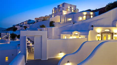 Amazing 5 Star Hotel In Santorini With Sea Views Canaves Oia