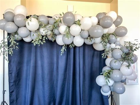 Balloons And Greenery For Wedding Photo Booth Wedding Balloon