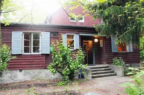 15 häuser zum kauf in kleinmachnow auf immobilo.de egal ob reihenhaus, einfamilienhaus oder stadtvilla mit immobilo.de das traumhaus finden und kaufen! Sommerfeld-Haus Kleinmachnow - Stadt-Blatt Verlag