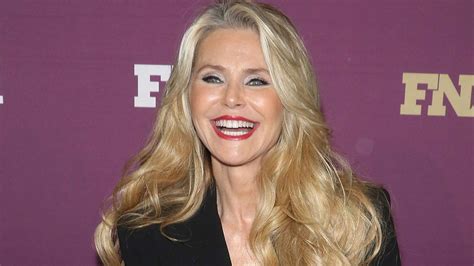 Christie Brinkley Unveils Major Hair Transformation And She Cut It Herself Hello