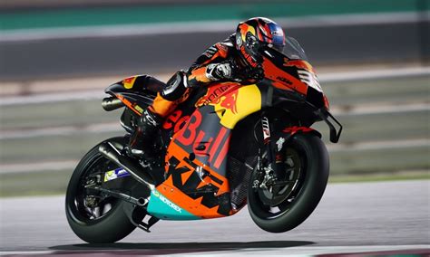 South african brad binder (ktm) won the austrian motogp sunday after gambling not to change bikes despite heavy rain in the closing laps. MotoGP debut for Brad Binder at the season-opening race