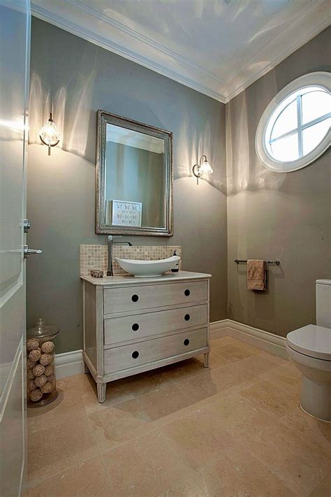 Bathroom Styles And Decor Must Dos Beige Tile Bathroom Bathroom Color