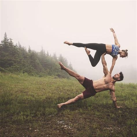Much like tantra, partner/couples yoga deepens the practice by including your lover, friend or family so why not give these five powerful couples yoga poses a try! 10 Couple Yoga Poses for a Better Relationship | Jeremy Life