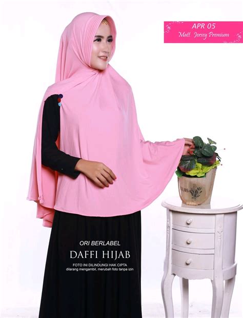 Hijab niqab mode hijab hijab outfit hijab style hijab chic hijabs hijab dpz stylish hijab niqab fashion. Gambar Style Hijab Hunting Di Pantai Terbaru | Styleala