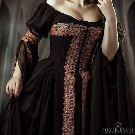 Italian Renaissance Courtesan Dress Renaissance Faire Etsy