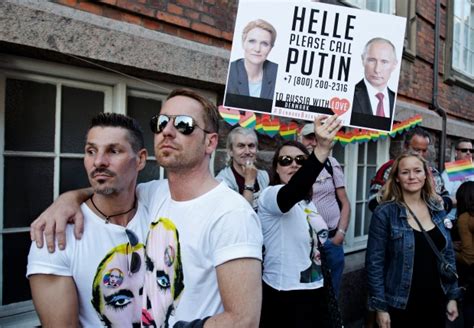 Russia Vows Not To Discriminate Against Gays In Sochi