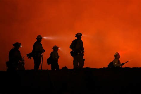 Verizon Throttled California Firefighters Internet Speeds Amid Blaze