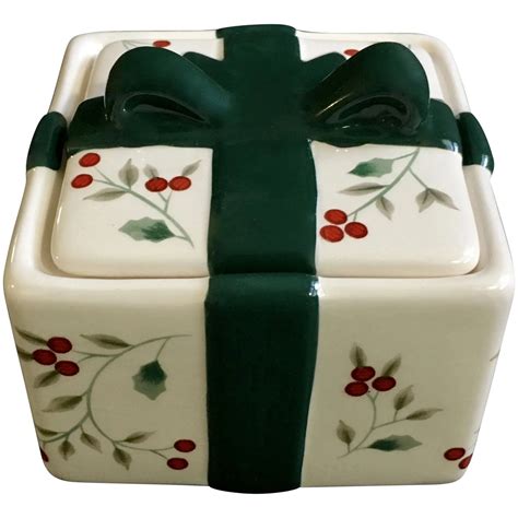 Ceramic candy box with lid. This was made by Pfaltzgraff ...