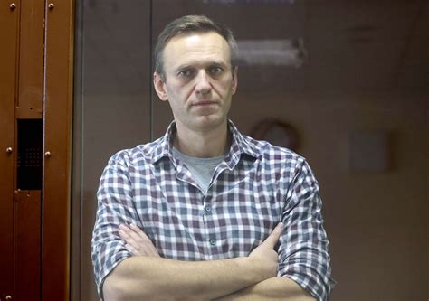 Russia Outlaws Putin Critic Alexey Navalny S Organizations As Extremist Abc News