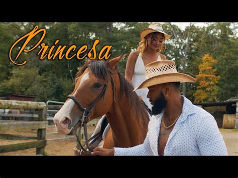 Eu dedico este mix ao pessoal em lisboa que neste momento dancam.é a minha maneira de estar presente convosco.até um dia destes para umas passadas.espero que gostem :) partilhem! Kizomba 2019 A 2020 Download | Baixar Musica