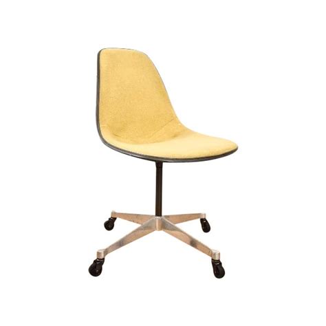 This is eames shell chair by herman miller by innerspace qld on vimeo, the home for high quality videos and the people who love them. Vintage Eames Herman Miller Fiberglass Shell Chair | Chairish