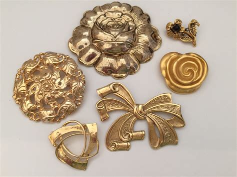 Pins And Brooches — Always A Collector