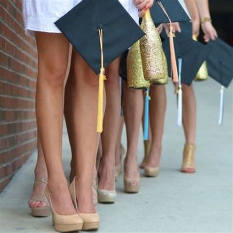 From Your Graduation Party To Your Graduation Outfit Tips All Seniors