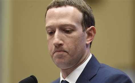 Mark Zuckerberg Perdió 5900 Millones De Dólares Con La Caída De
