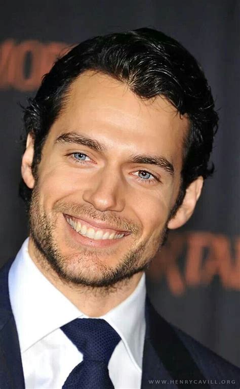 Only 19 days to go until witchercon and we can't wait to see more of him as geralt in season 2 of the witcher. Love that smile♥ | Henry cavill, Actors, Celebrities male