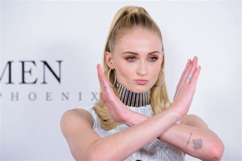 Does Game Of Thrones Star Sophie Turner Smoke Weed The Growthop