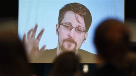 Snowden Diz Que Adoraria Receber Asilo De Emmanuel Macron