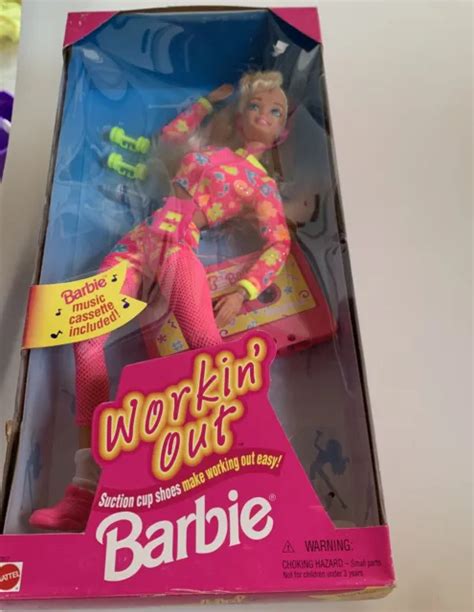 Vintage Workin Out Barbie Doll 1996 Mattel 17317 Nrfb With Cassette 25