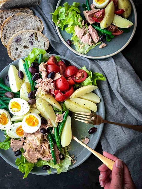 Salad Niçoise French Salad Recipe With Tuna The Devil Wears Salad