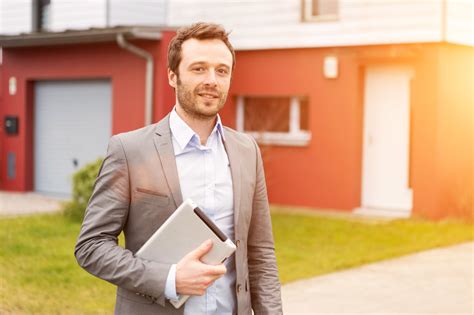 5 Things To Look For When Choosing A Real Estate Agent