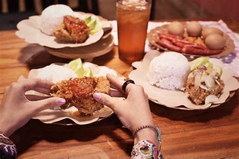 Crisbar Ayam Geprek Versi Anak Kampus Di Bandung
