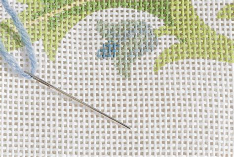 9 Basics For Beginners To Learn How To Needlepoint