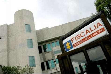 Desde su celular marque gratis al 122. Fiscalía investiga muerte de adolescente durante desalojo ...