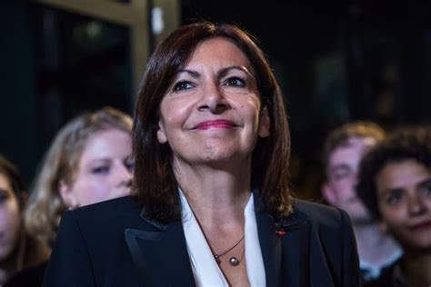 Frankreichs Sozialisten Wählen Anne Hidalgo Zur Präsidentschaftsk