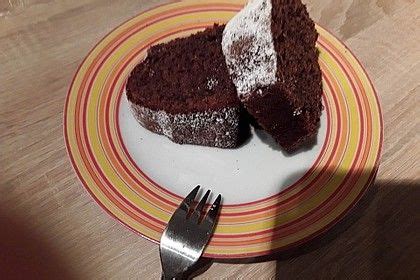 Wir bieten ihnen ein täglich und saisonal wechselndes sortiment hausgebackener kuchen. Schokoladen-Kuchen von Tzwiggl | Chefkoch | Schokoladen ...