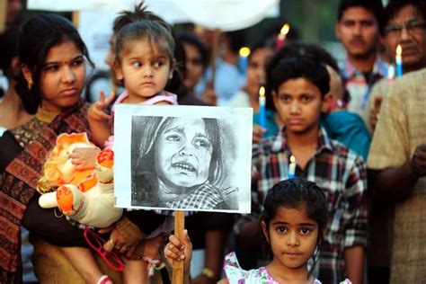 印度再爆强奸奇案，8岁女孩被5名9岁男孩轮奸，警察都不敢相信！