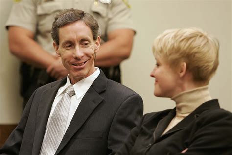 Heres What You Need To Know About Cult Leader Warren Jeffs Crime Time