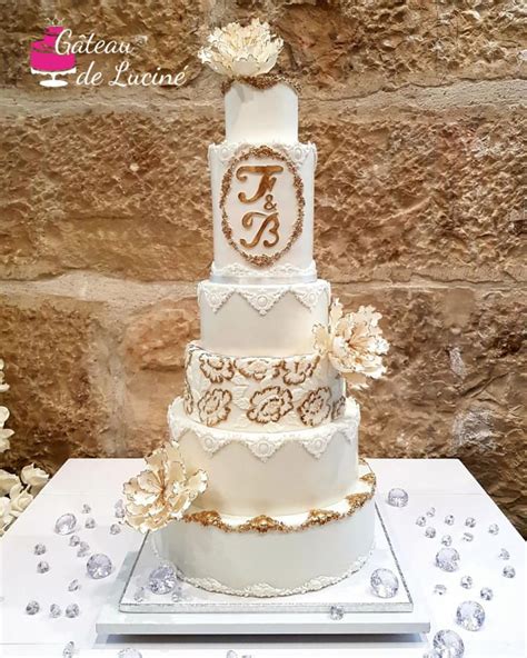 Gold And White Wedding Cake By Gâteau De Luciné Cakes334063 Gold And