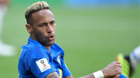 World Cup Neymar Crying On Field After Brazil Win