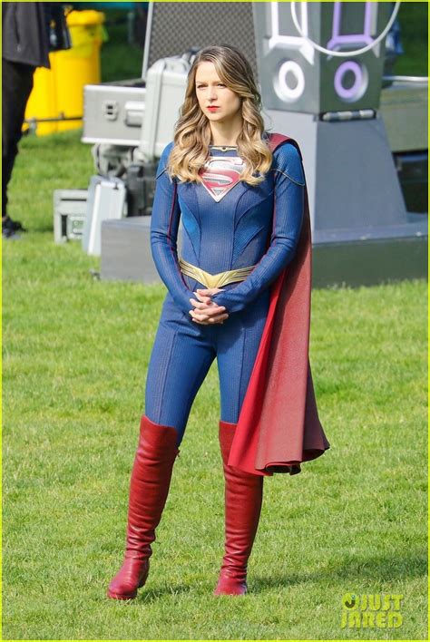 Melissa Benoist Is All Smiles On The Set Of Supergirl While Filming