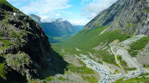 The project will enhance the experience of the trollstigen plateau's location and nature. Trollstigen dramatic drive in Norway - Autogefühl Autoblog ...