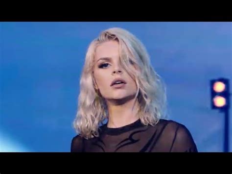 Am c dm g n.c. Davina Michelle - my own world | Lyrics, Music, Songs ...