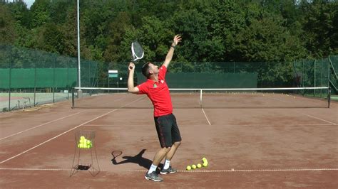 These Basic Tennis Drills May Help You Take Your Game To A Level Playo