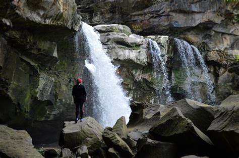 The Most Incredible Hidden Waterfalls in Northeast Ohio ⋆