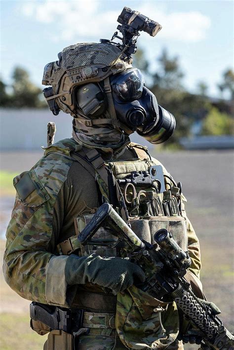 australian tactical assault group commando in brisbane [802x1200] r land air sea defense
