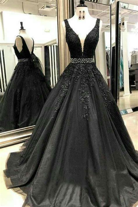 Pin By Aissa Jussab On Dress Black Lace Prom Dress Graduation