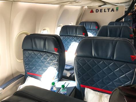 Boeing 737 900 Seating Chart Delta Elcho Table