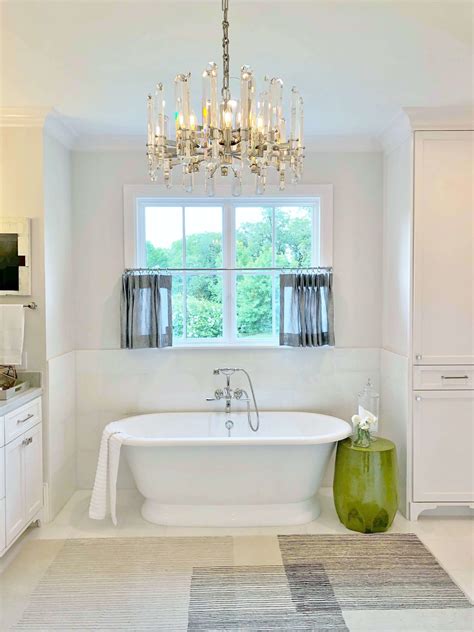 10 Stunning Bathroom Design Ideas With Bathtub For A Luxurious Soak