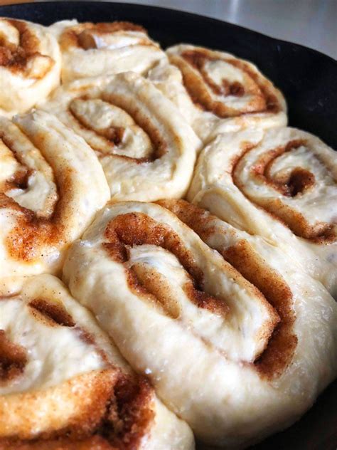 10 desserts that start with biscuit mix. Easy Cinnamon Roll Recipe | Brown Sugar Food Blog | Recipe ...