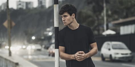 Wincent weiss is a aquarius and was born in the year of the rooster life. Wincent Weiss | Zero