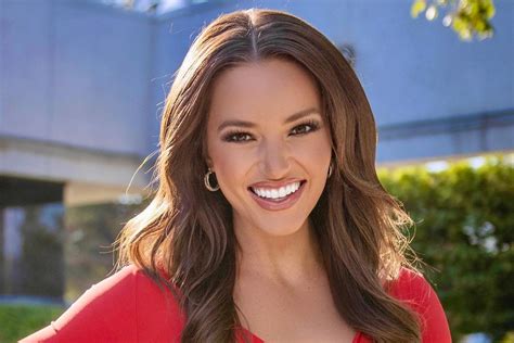 Tiktok Famous Tv Anchor To Join Houstons Fox 26 News Team